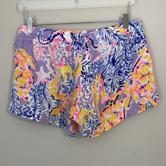 Lilly Pulitzer Baybreeze Shorts in So Snappy Size Medium - Picture 3 of 3